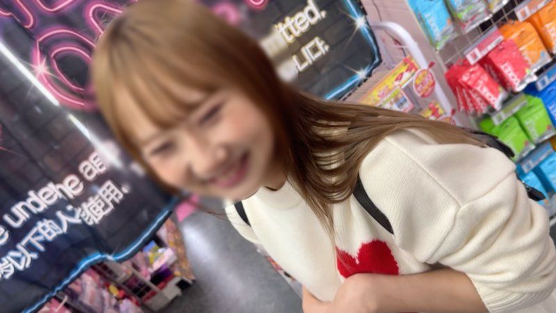 現大**→某配信サイトのライバーとして異例の転身を遂げた剛毛がどエロ勝負下着エッチで中出し連発